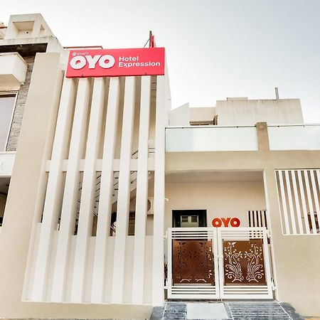 Hotel O Expression Indore Exterior foto