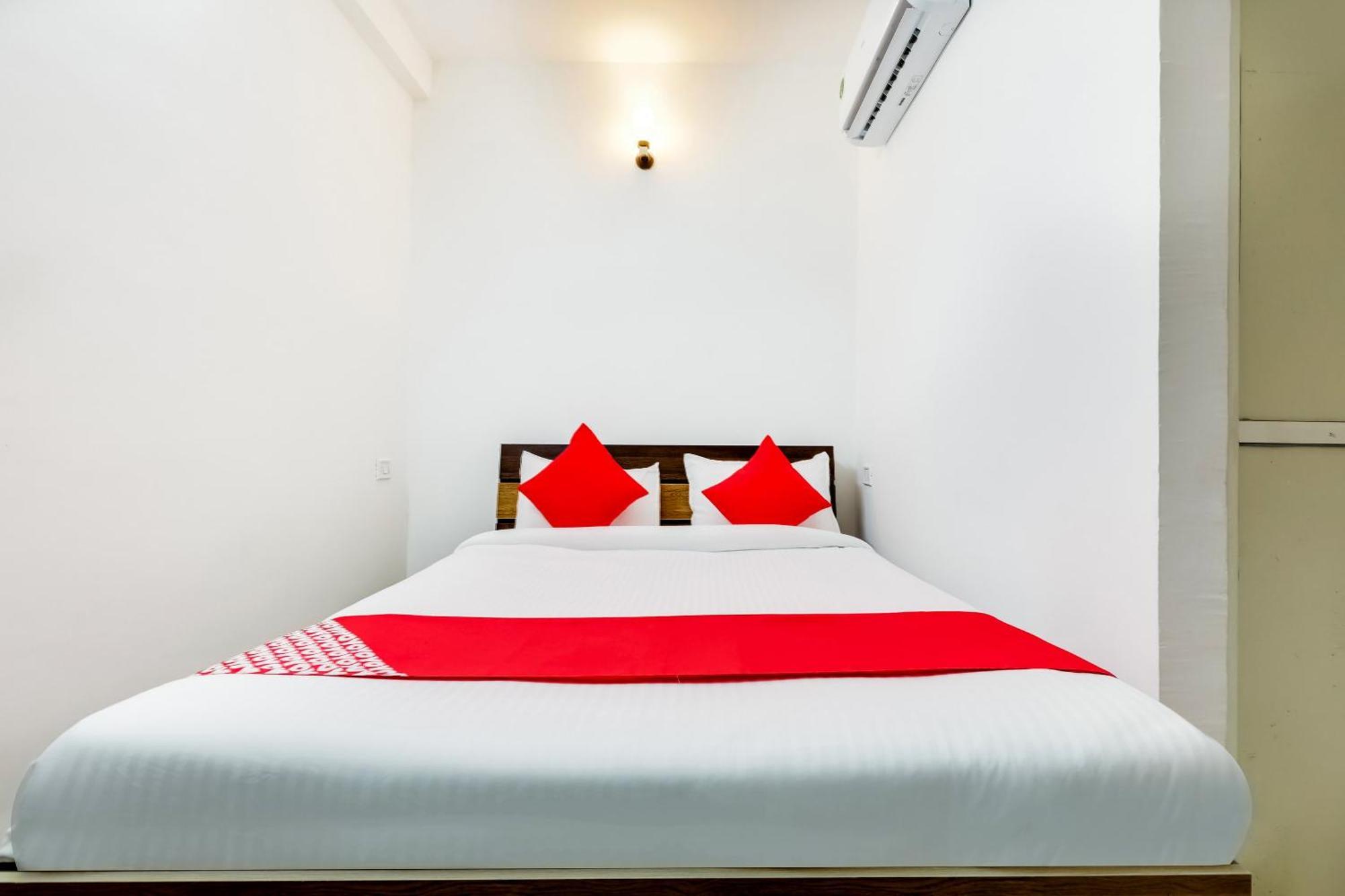 Hotel O Expression Indore Exterior foto