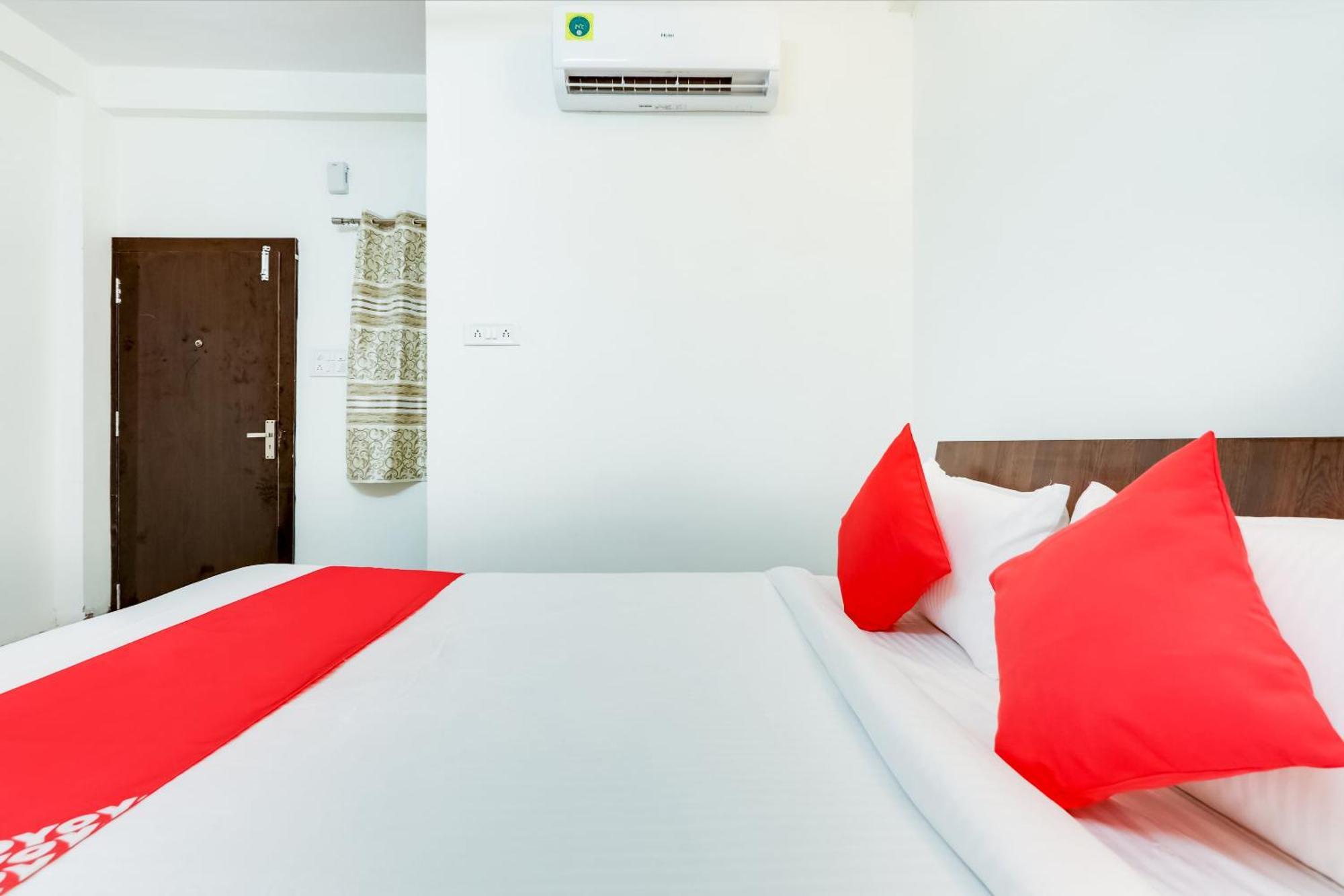 Hotel O Expression Indore Exterior foto